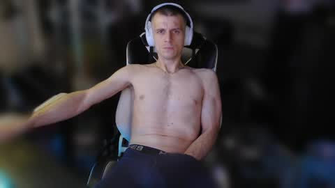 jonathanthiccoc online show from April 8, 2026, 3:39 am