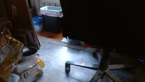 Snapshot of joncpics chatting on November 6, 2025, 8:21 pm joncpics online show from November 6, 2025, 8:21 pm