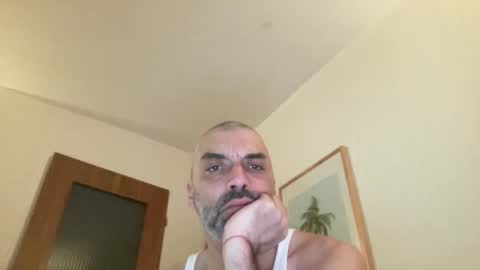 jondo82 online show from February 8, 2026, 1:31 am