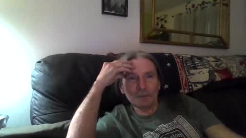 Jonelvis123456 online show from December 4, 2025, 10:46 am