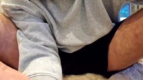 Snapshot of jonesy420xoo chatting on November 5, 2025, 12:43 am jonesy420xoo online show from November 5, 2025, 12:43 am