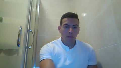 Snapshot of jonhdoe22 chatting on December 20, 2024, 2:27 pm Jonhdoe22 online show from December 20, 2024, 2:27 pm