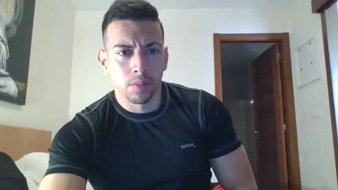 Snapshot of jonhdoe22 chatting on February 7, 2025, 2:15 pm Jonhdoe22 online show from February 7, 2025, 2:15 pm