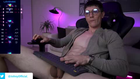 Snapshot of joni_joni18 chatting on January 27, 2025, 6:52 am John online show from January 27, 2025, 6:52 am