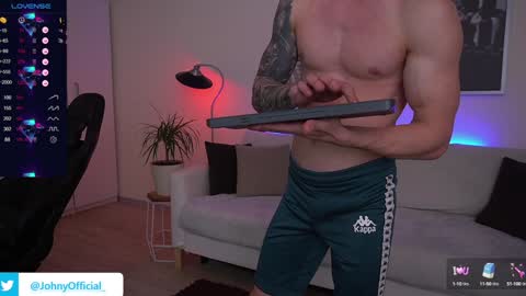 Snapshot of joni_joni18 chatting on February 4, 2025, 1:59 pm John online show from February 4, 2025, 1:59 pm