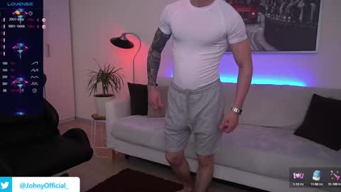 Snapshot of joni_joni18 chatting on February 12, 2025, 6:40 am John online show from February 12, 2025, 6:40 am