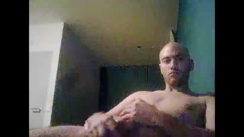 J online show from November 21, 2025, 10:52 pm