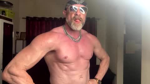 Jonny Cockfill online show from October 24, 2025, 9:33 pm