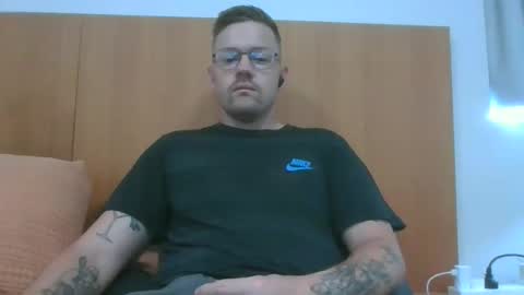 jonoy1995 online show from February 15, 2025, 11:58 pm