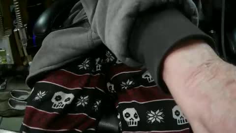 jonsexy1958 online show from October 27, 2025, 11:58 am