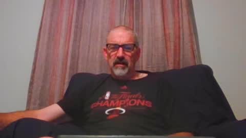 Jon online show from September 13, 2025, 10:42 pm