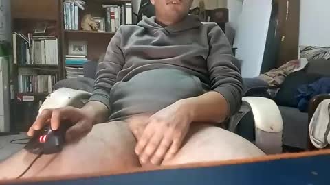 hornypeter online show from March 9, 2025, 11:35 pm