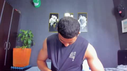 Snapshot of jordanharrd chatting on December 20, 2024, 11:16 pm Jordanharrd online show from December 20, 2024, 11:16 pm