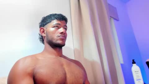 Snapshot of jordanparis chatting on November 4, 2025, 2:16 pm JordanParis online show from November 4, 2025, 2:16 pm