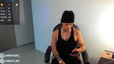 Snapshot of jordybatt chatting on November 8, 2025, 1:50 am JORDY online show from November 8, 2025, 1:50 am