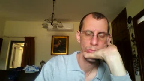 jos39a online show from May 10, 2026, 8:41 am