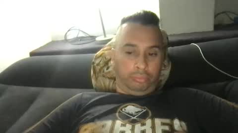 jose1234563 online show from April 15, 2026, 3:13 am