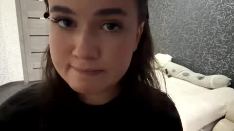 Eli online show from April 6, 2026, 10:27 am