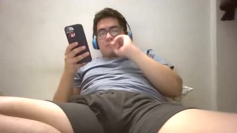 TwinkJoselinoHot online show from December 4, 2024, 6:55 am