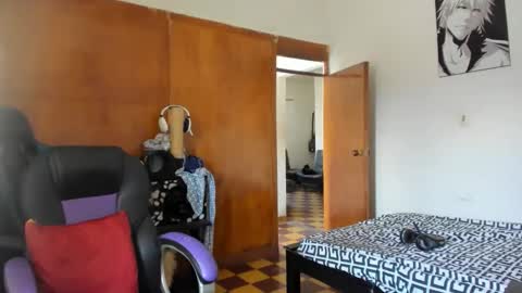 Snapshot of joseph_god chatting on November 18, 2025, 5:06 pm MR OAK online show from November 18, 2025, 5:06 pm