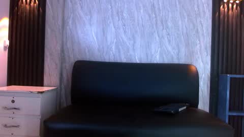 Joseph Gonzalez online show from January 5, 2026, 7:39 pm