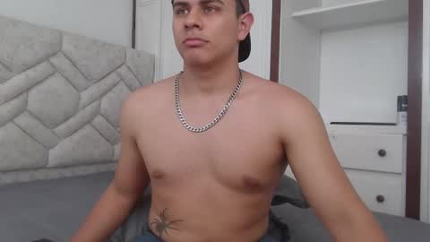 Snapshot of josephmosquera chatting on December 23, 2024, 6:05 pm josephmosquera online show from December 23, 2024, 6:05 pm