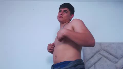 Snapshot of josephmosquera chatting on December 24, 2024, 5:02 pm josephmosquera online show from December 24, 2024, 5:02 pm