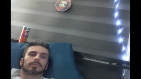 Snapshot of josh780edm chatting on February 19, 2025, 12:22 pm josh780edm online show from February 19, 2025, 12:22 pm