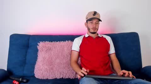 Snapshot of josh_and_val chatting on January 17, 2026, 4:06 am Josh Val online show from January 17, 2026, 4:06 am