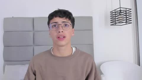 Snapshot of joshclaarktt chatting on February 8, 2026, 3:43 am Josh online show from February 8, 2026, 3:43 am