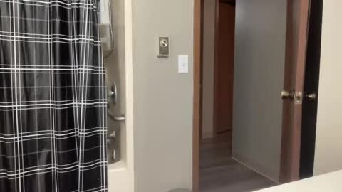 joshperrygoon online show from December 17, 2024, 7:40 am