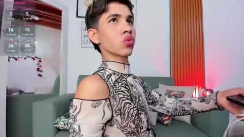 Joshua Sanz  online show from September 29, 2025, 4:28 am