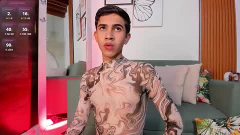 Joshua Sanz  online show from November 4, 2025, 3:38 am