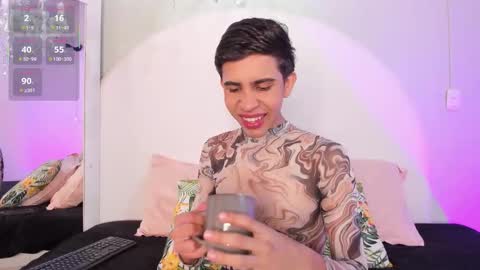 Joshua Sanz  online show from November 7, 2025, 3:50 am