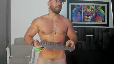      Joshua The Lion  online show from December 16, 2025, 6:02 pm