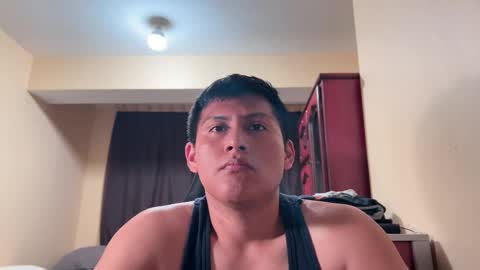 Snapshot of joshuatls08 chatting on November 14, 2025, 2:32 am joshuatls08 online show from November 14, 2025, 2:32 am