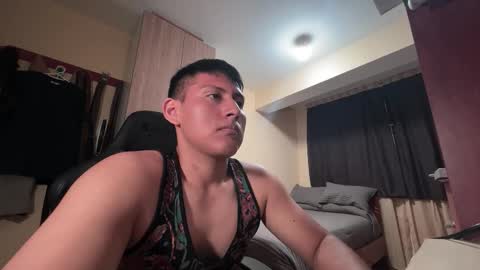 joshuatls08 online show from December 4, 2025, 4:11 am