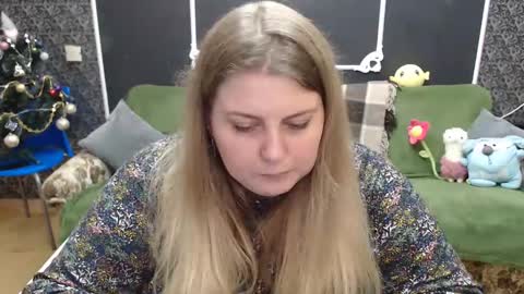 Snapshot of josiesun771 chatting on December 23, 2024, 10:10 am josiesun771 online show from December 23, 2024, 10:10 am