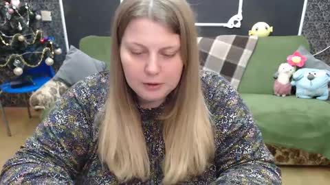 Snapshot of josiesun771 chatting on January 20, 2025, 10:07 am josiesun771 online show from January 20, 2025, 10:07 am