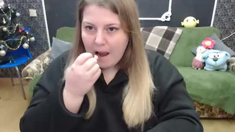 Snapshot of josiesun771 chatting on February 7, 2025, 7:07 am josiesun771 online show from February 7, 2025, 7:07 am