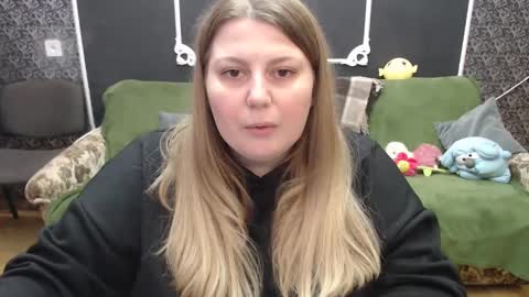 Snapshot of josiesun771 chatting on February 21, 2025, 7:34 am josiesun771 online show from February 21, 2025, 7:34 am