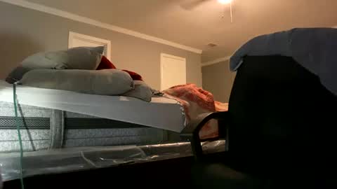 josman23 online show from December 6, 2024, 12:16 pm