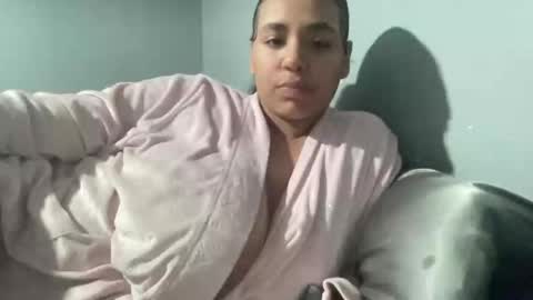 Snapshot of jousanie chatting on September 13, 2025, 4:01 am Josousie online show from September 13, 2025, 4:01 am