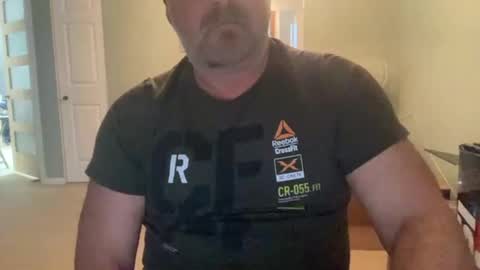 jouxter99 online show from December 8, 2024, 3:02 pm