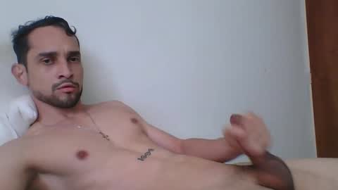 Snapshot of jovenvergonguapo09 chatting on March 7, 2025, 4:33 pm Van Helsing online show from March 7, 2025, 4:33 pm