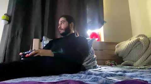 Joy3100 online show from November 18, 2025, 6:23 pm