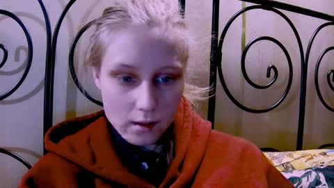 joy_keys online show from January 20, 2025, 2:25 pm