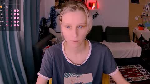 joy_keys online show from January 16, 2026, 4:22 pm