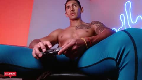 Snapshot of joy_lopezfit chatting on January 28, 2025, 7:00 pm JOYLOPEZFIT online show from January 28, 2025, 7:00 pm