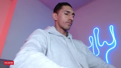 Snapshot of joy_lopezfit chatting on February 22, 2025, 2:19 pm JOYLOPEZFIT online show from February 22, 2025, 2:19 pm